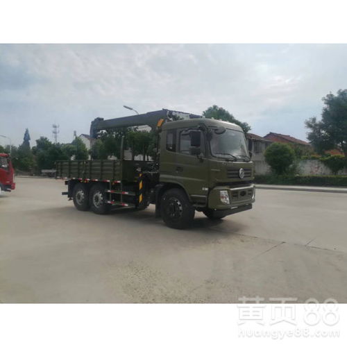 东风六驱越野随车吊新品上市 报价与性能全面解析